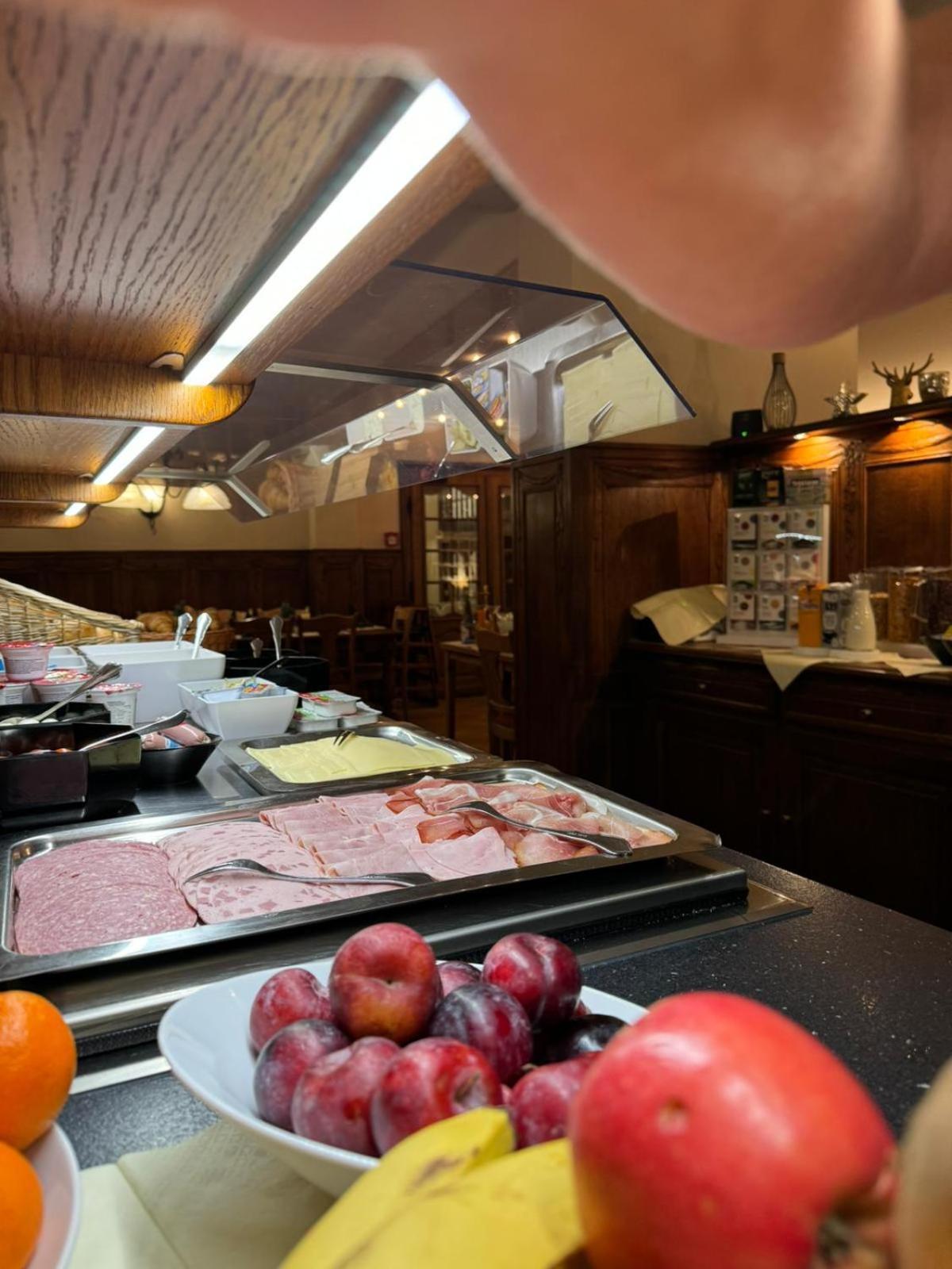 Horchem Hotel-Restaurant-Cafe-Bar Моншау Экстерьер фото